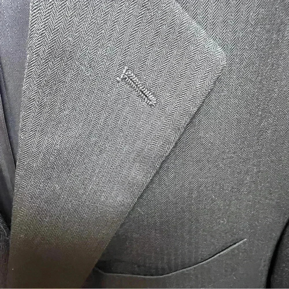 Stafford Suit Coat Jacket, Dark Blue, Size 42R, 100% Wool, Button Closure - Picture 4 of 10